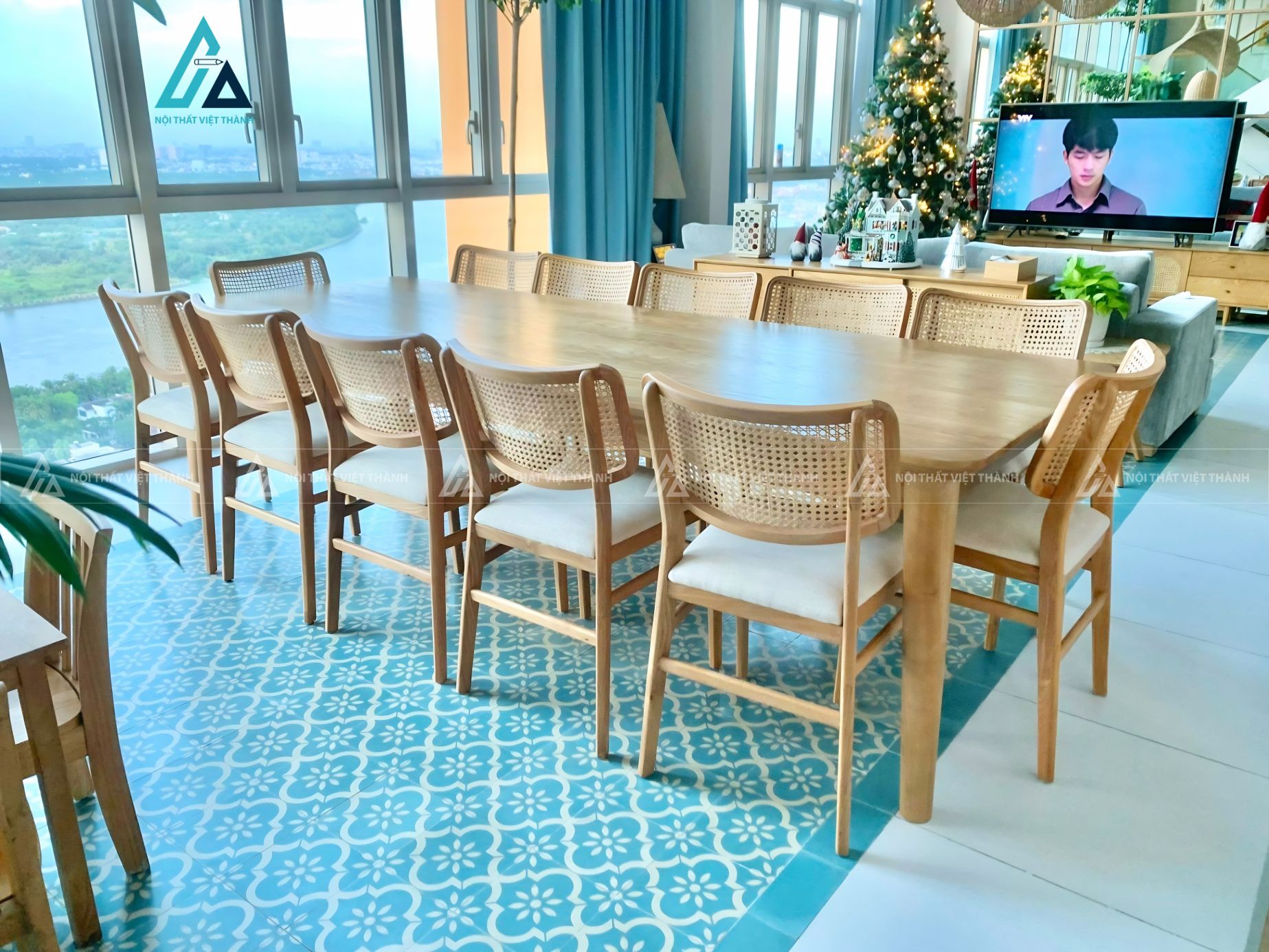 Bộ bàn ăn dài thiết kế mây đan cổ điển cho không gian lớn 2