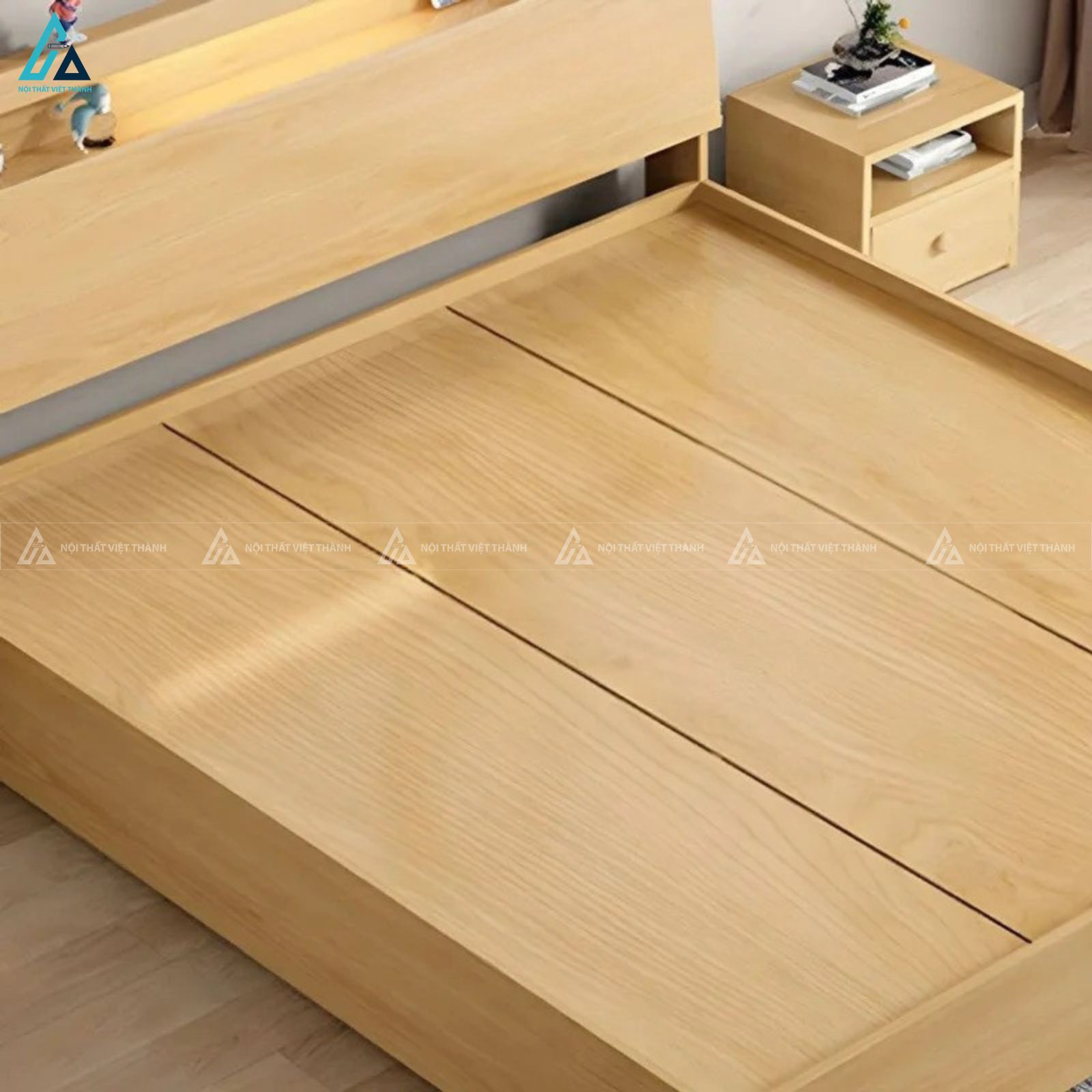 Giường ngủ gỗ công nghiệp hiện đại tích hợp kệ để đồ đầu giường 5