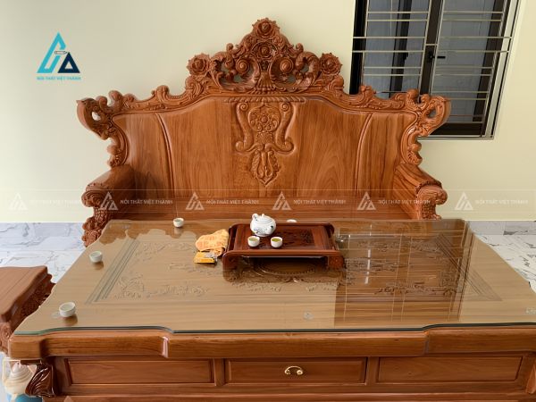 Bộ salon chạm trổ độc bản kiến tạo không gian sống đỉnh cao 2