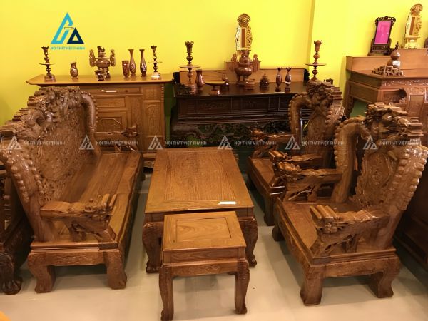 Bộ bàn ghế salon chạm rồng sang trọng cho không gian phòng khách