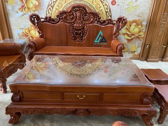 Bộ bàn ghế salon chạm khắc cầu kỳ đẳng cấp cho phòng khách 2