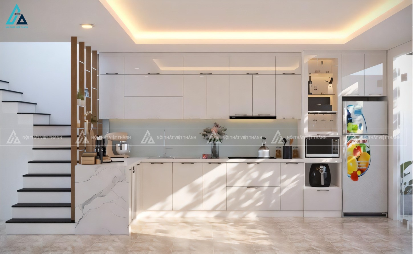 Mẫu tủ bếp acrylic trắng tinh tế tích hợp kệ rượu trang trí