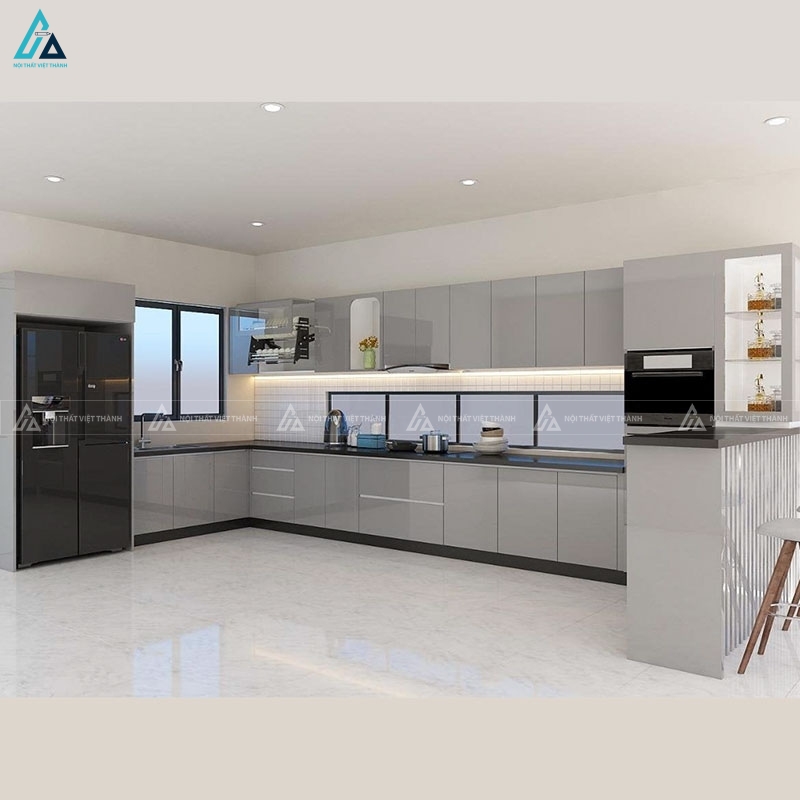 Tủ bếp acrylic màu ghi sáng thiết kế chữ u kèm bàn đảo tiện nghi 2