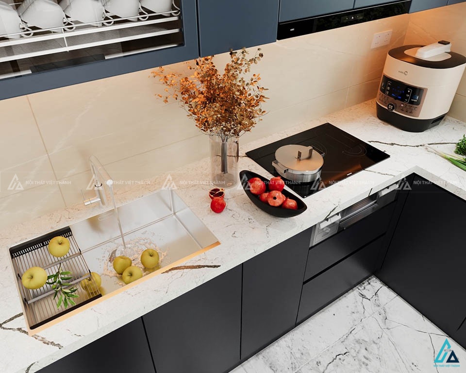 Tủ bếp gỗ công nghiệp bền đẹp tích hợp tủ kính trưng bày độc đáo 1