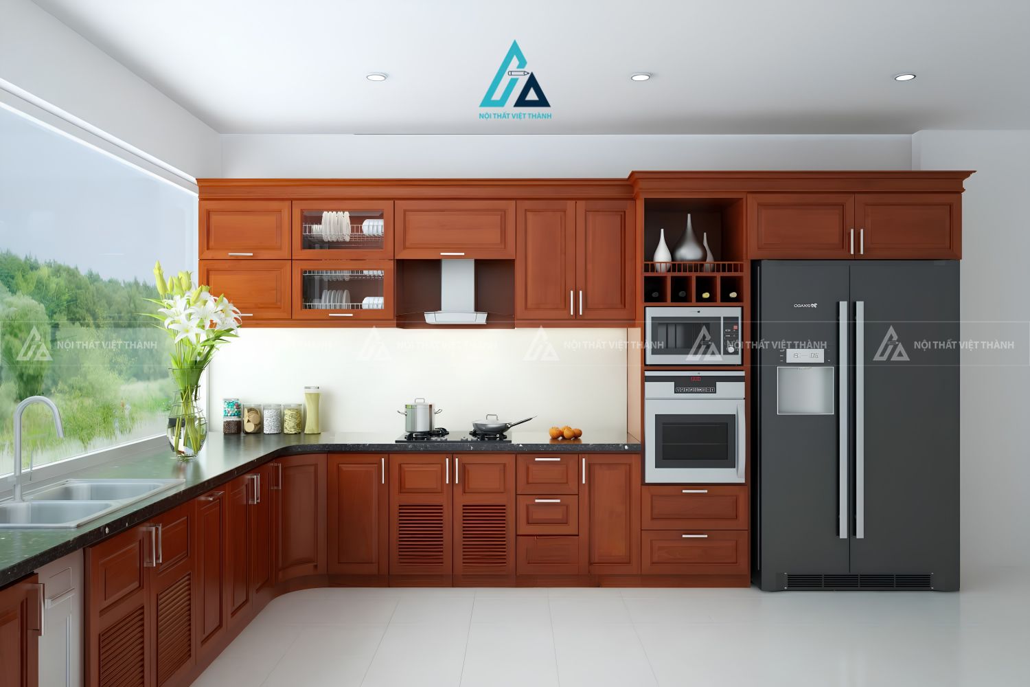 Tủ bếp gỗ tự nhiên tân cổ điển bo góc tinh tế kèm mặt đá đen