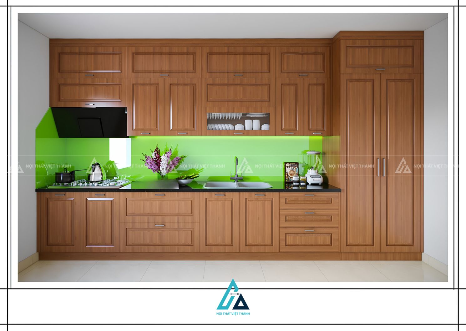 Tủ bếp gỗ tự nhiên chữ I hiện đại phối kính ốp bếp xanh nổi bật