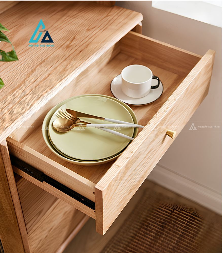 Tủ bếp gỗ tự nhiên đa năng kết hợp tủ kính và ngăn kéo tiện ích 5