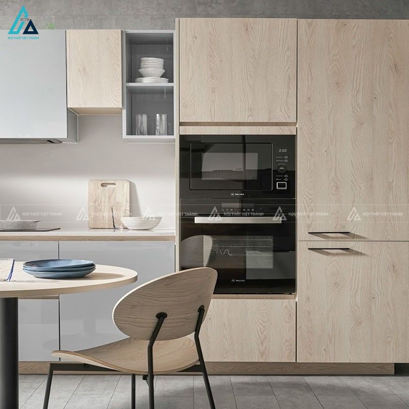 Tủ bếp mdf phối màu xanh nhạt thanh lịch nâng tầm không gian 2