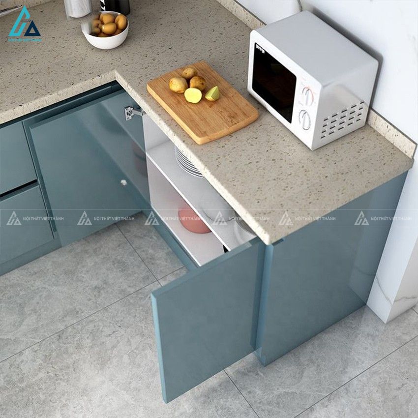 Tủ bếp mdf chữ U hiện đại phối màu xanh trắng sang trọng 3