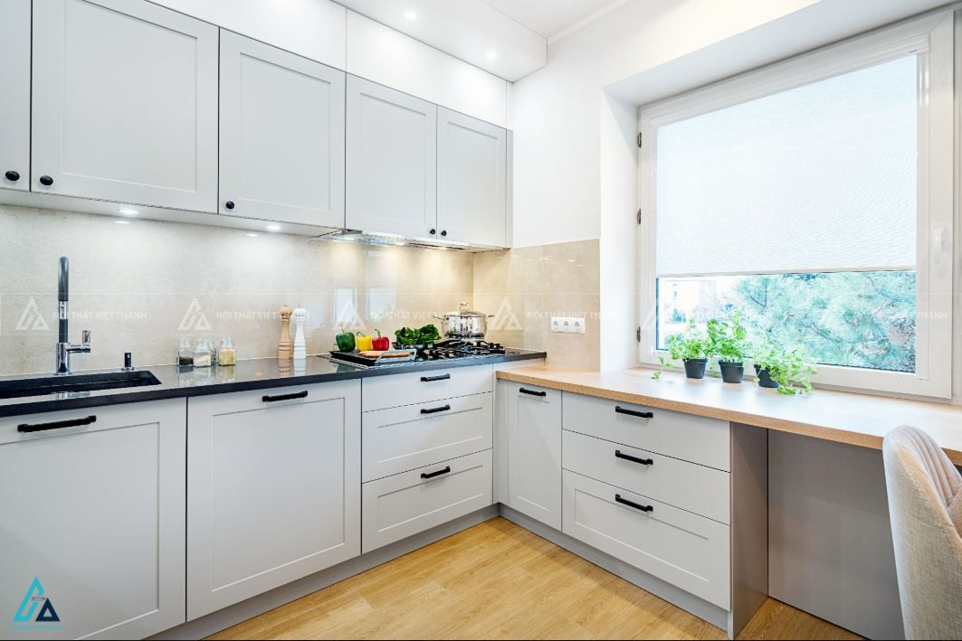 Tủ bếp mdf kiểu dáng tân cổ điển thanh lịch cho không gian bếp 3