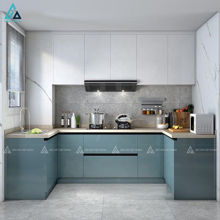 Tủ bếp mdf chữ U hiện đại phối màu xanh trắng sang trọng