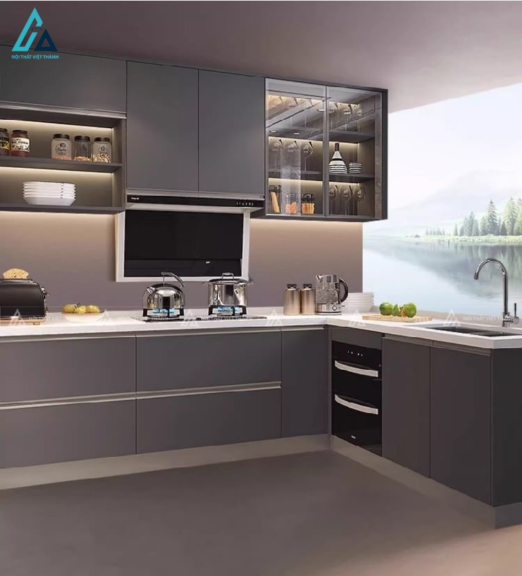 Tủ bếp gỗ công nghiệp cao cấp với kệ trang trí đèn led đẳng cấp 2