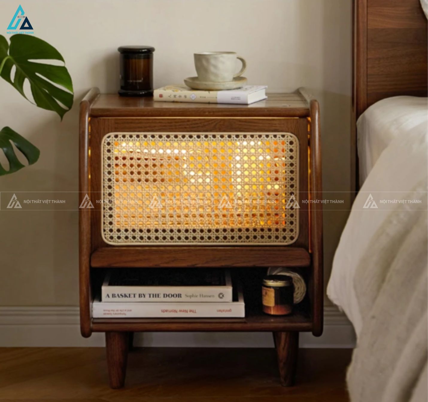 Tủ đầu giường hiện đại phối mây đan có đèn led trang trí 2