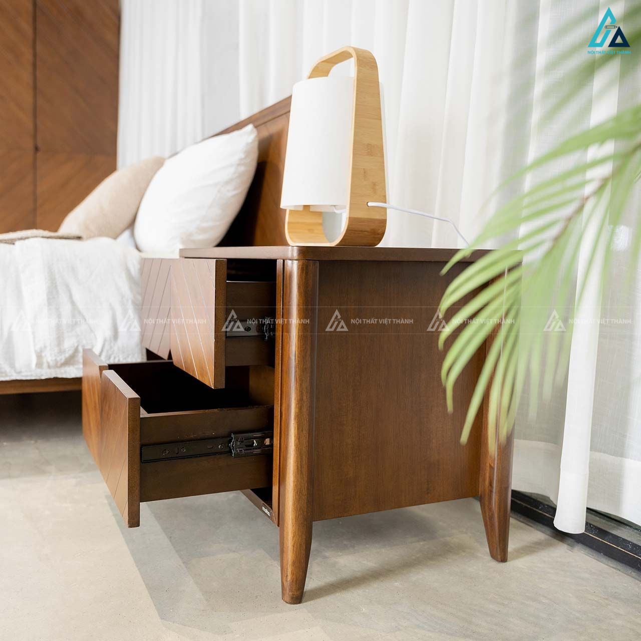 Tủ đầu giường 2 ngăn kéo thiết kế họa tiết đường chéo sang trọng 6