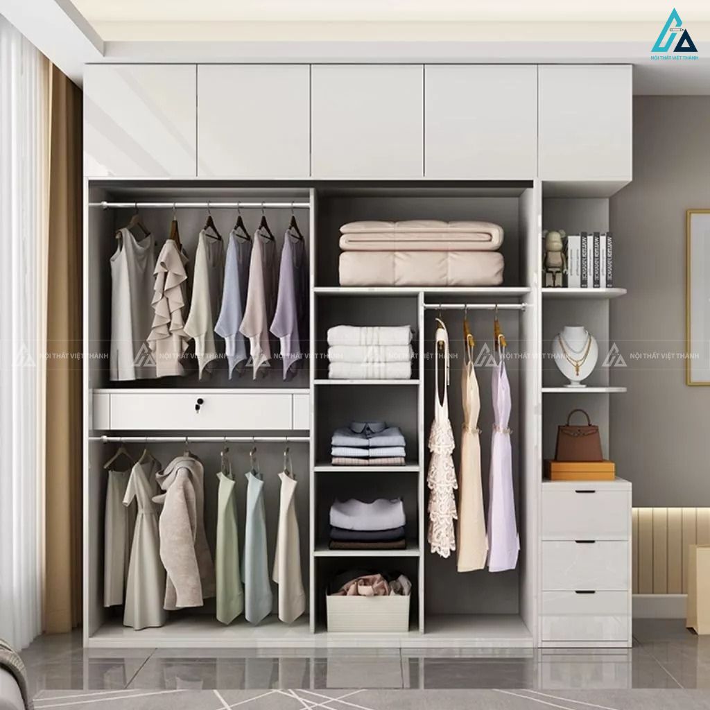 Tủ quần áo cánh kính sang trọng với hệ kệ mở đa năng tiện ích 3