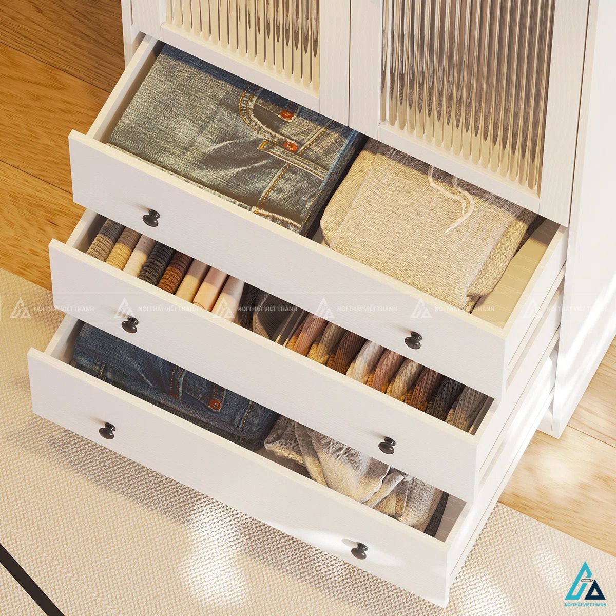 Tủ áo cánh kính sọc khung trắng hiện đại sang trọng cho phòng ngủ 4