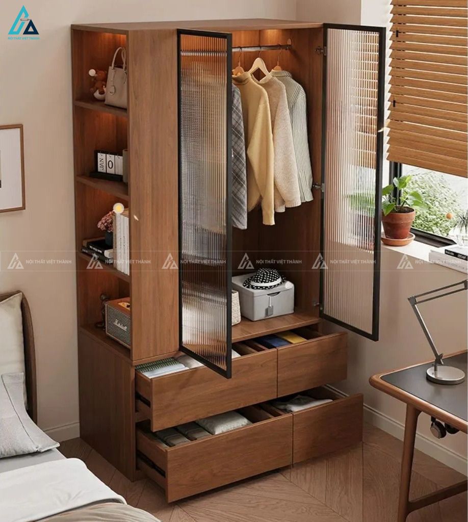 Tủ quần áo cánh kính vân sọc khung đen thiết kế tinh tế cao cấp 1