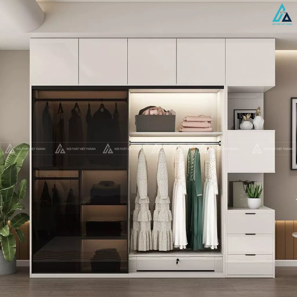 Tủ quần áo cánh kính sang trọng với hệ kệ mở đa năng tiện ích 2