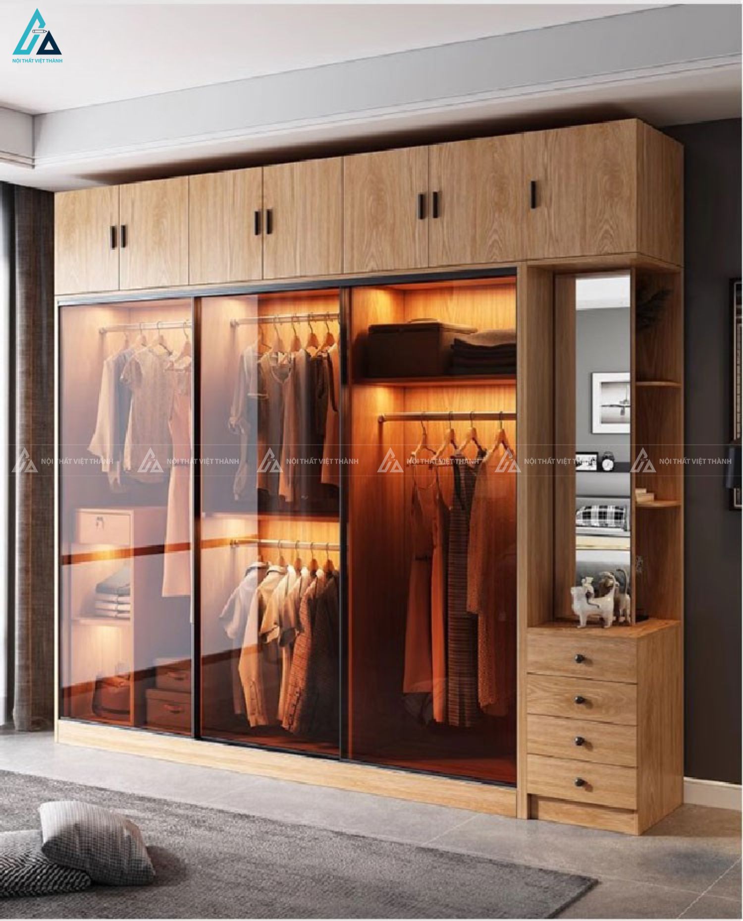 Tủ quần áo cánh kính khung gỗ tích hợp kệ trang trí tinh tế