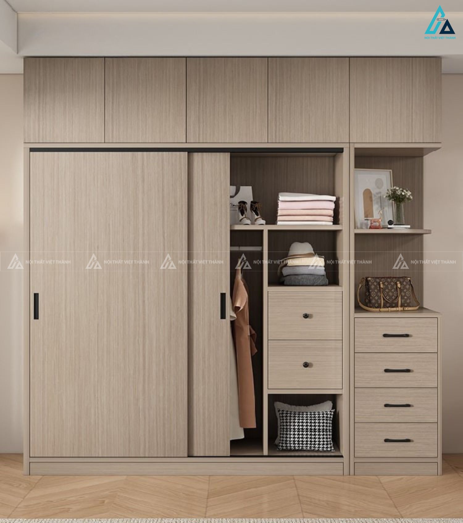 Mẫu tủ quần áo cửa lùa kịch trần kèm hệ ngăn kéo tiện lợi 1