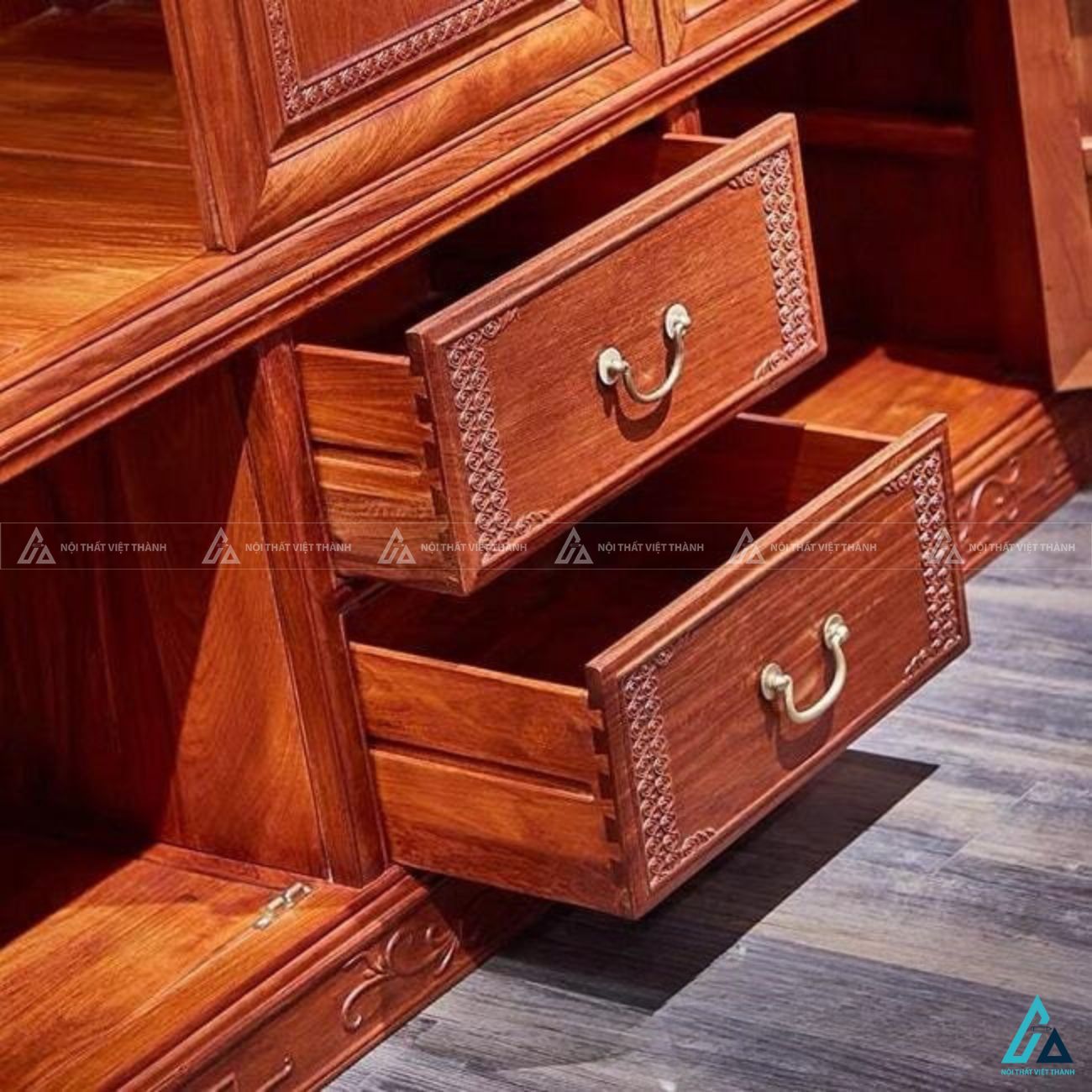Tủ quần áo gỗ tự nhiên màu trầm sang trọng phong cách Á Đông độc đáo 4
