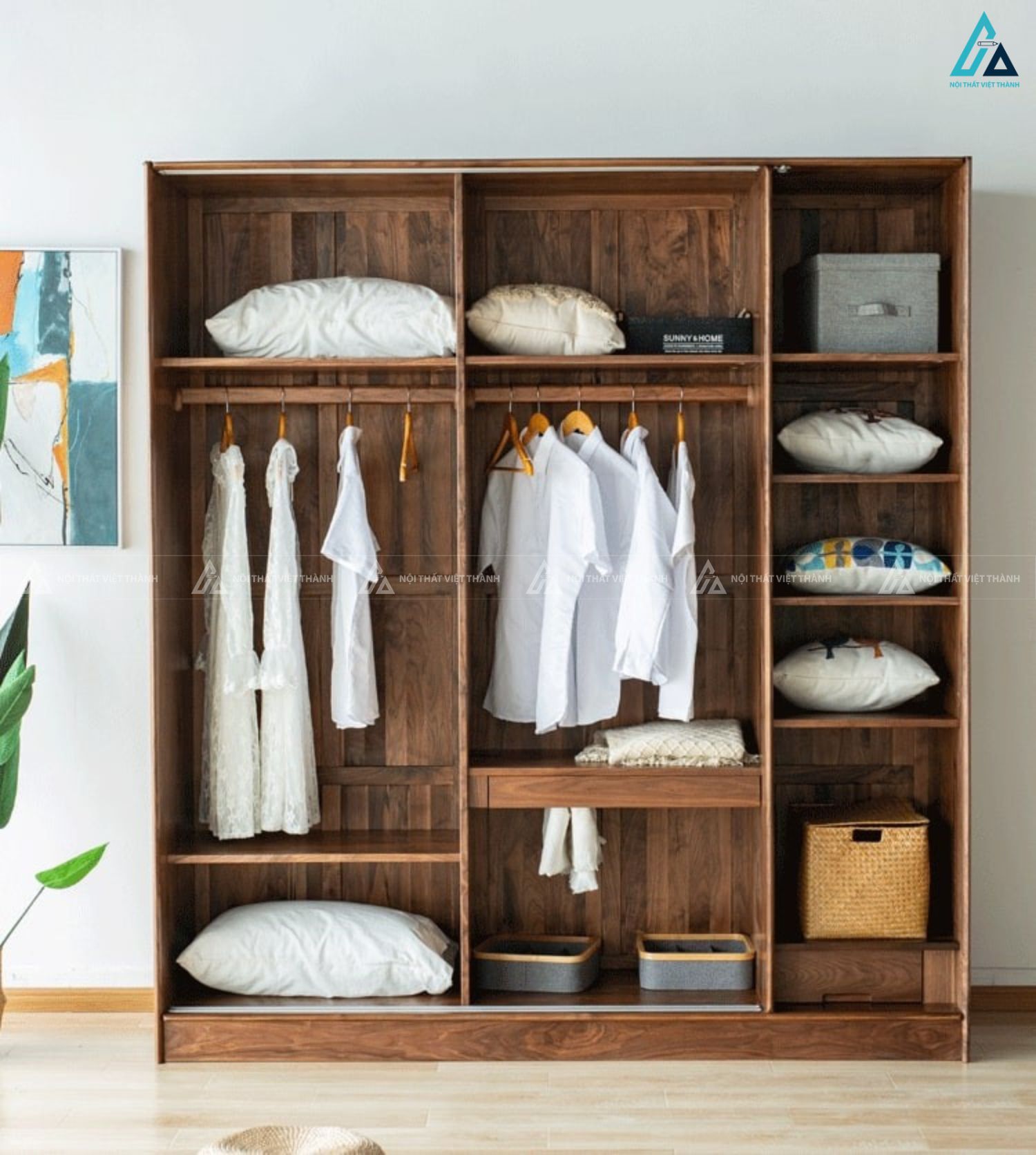 Mẫu tủ áo gỗ tự nhiên 3 cánh lùa thiết kế phong cách tối giản 3
