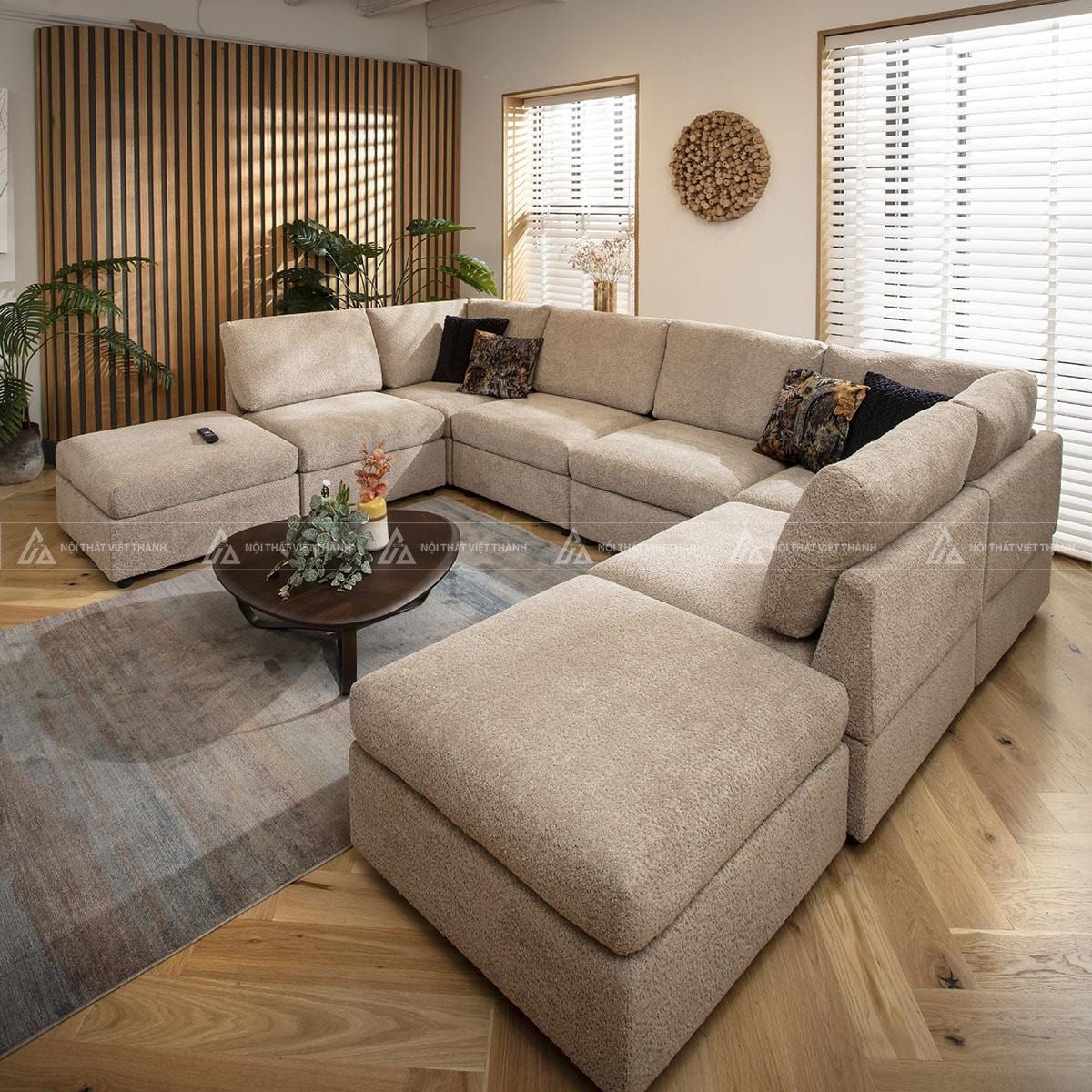 Mẫu sofa phòng khách êm ái với thiết kế thanh lịch
